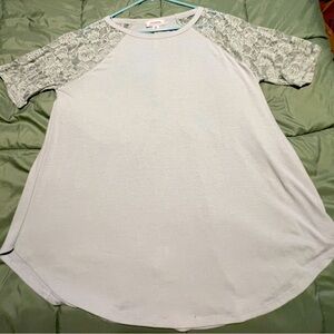 Zenana lace sleeve flowy t shirt